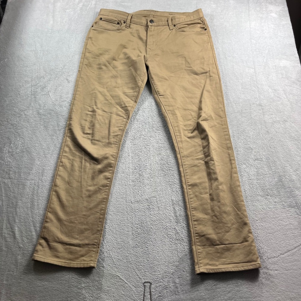 Banana Republic Travel Jeans Mens 33x32 Slim Fit Khaki Tan Stretch Pants